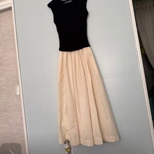 Taylor black and ivory small size dress worn once
